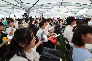 平和記念式典の様子