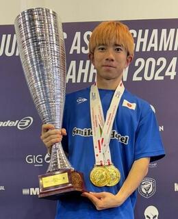 岩本選手のプロフィール写真