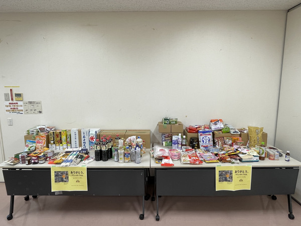 皆様からご寄付いただいた食品の写真